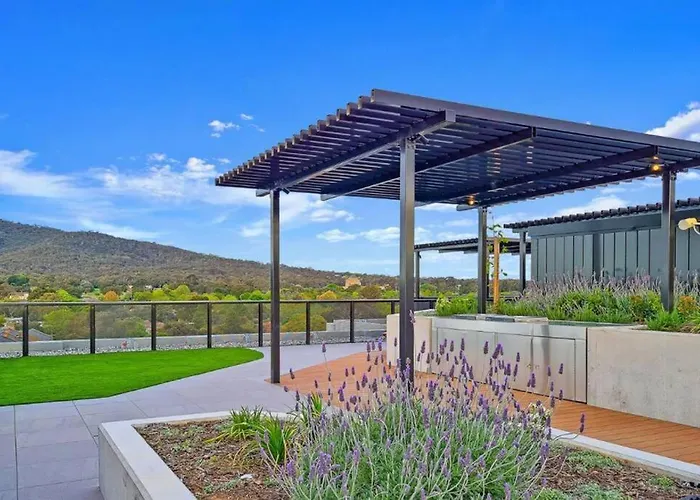 Canberra City - Parking - Self Check-In - Pool